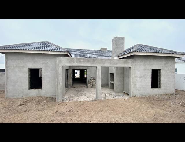 3 BEDROOM HOUSE FOR SALE IN ATLANTIC SANDS PRIVATE ESTATE